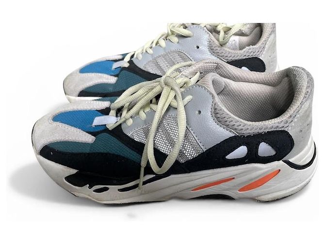 Sneakers Adidas Yeezy Boost 700 Mauve Marrone Nero Blu Arancione Grigio - vista 2