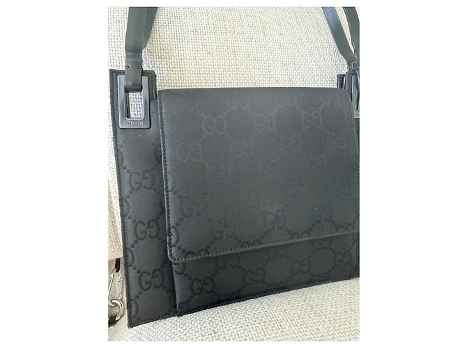 Borsa Gucci monogramma GG nera in tessuto Nero - vista 2
