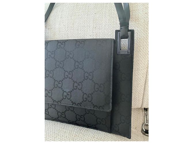 Borsa Gucci monogramma GG nera in tessuto Nero - vista 3