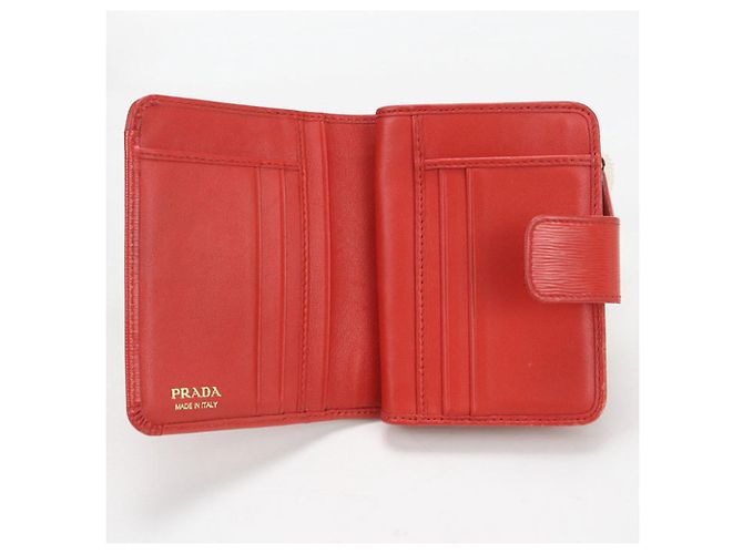 Vitello Cartera bi-fold Prada en cuero rojo Roja - vista 3