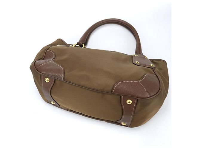 Braune Nylon-Tote von Prada - Ansicht 2
