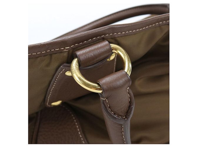 Braune Nylon-Tote von Prada - Ansicht 5
