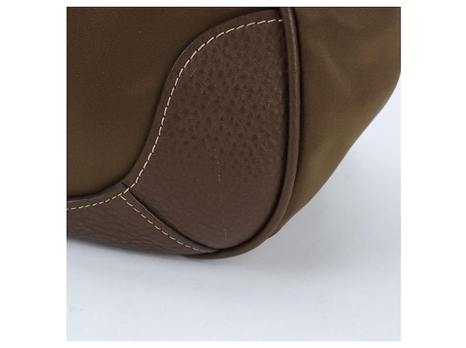 Braune Nylon-Tote von Prada - Ansicht 7