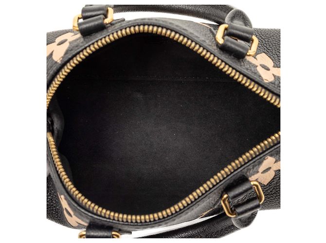 Louis Vuitton Papillon BB Giant Monogram Empreinte Bicolor Schwarz - Ansicht 4