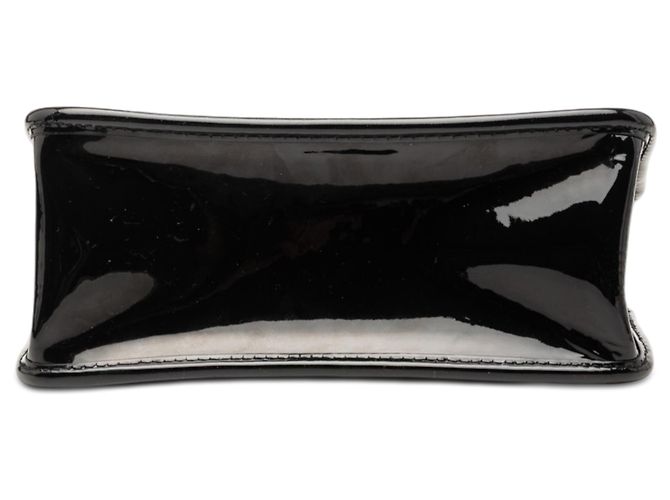 Chanel Mini Nera Trapuntata in Vernice Grafica Catch Flap Nero - vista 3