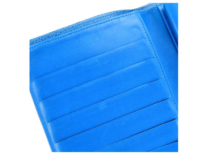 Billetera bi-fold Chanel en piel de ternera granulada azul - vista 10