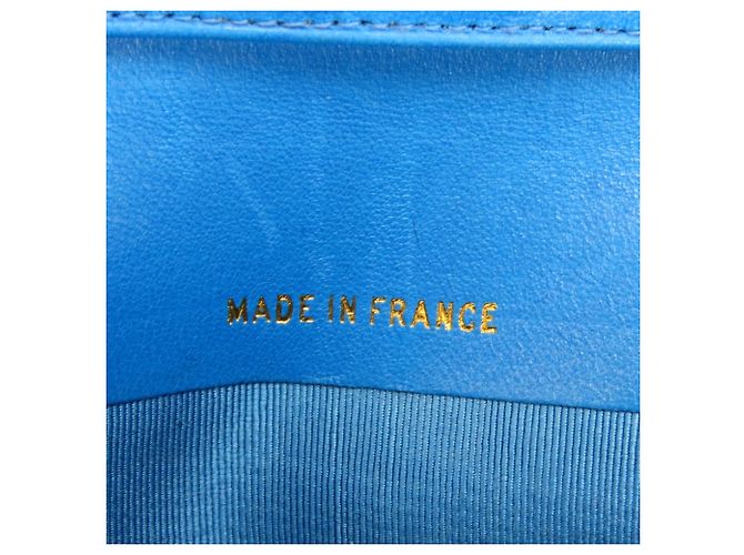 Billetera bi-fold Chanel en piel de ternera granulada azul - vista 16