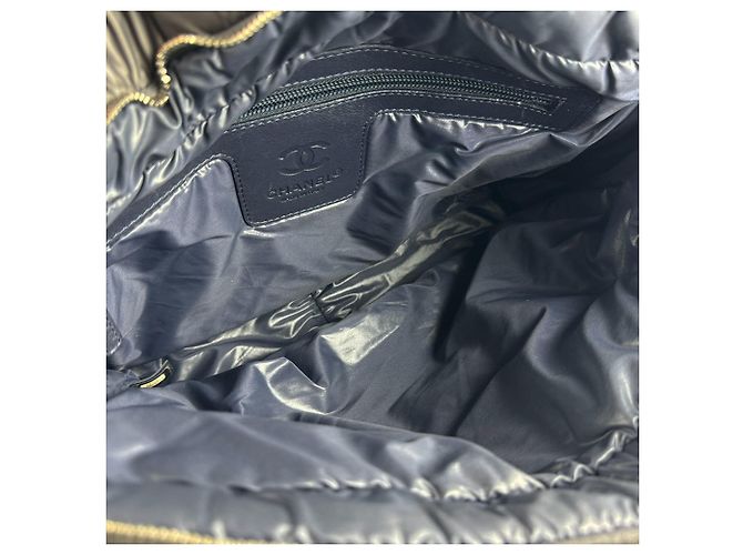 Bolso de Hombro de Nylon Chanel Coco Cocoon Castaño - vista 5