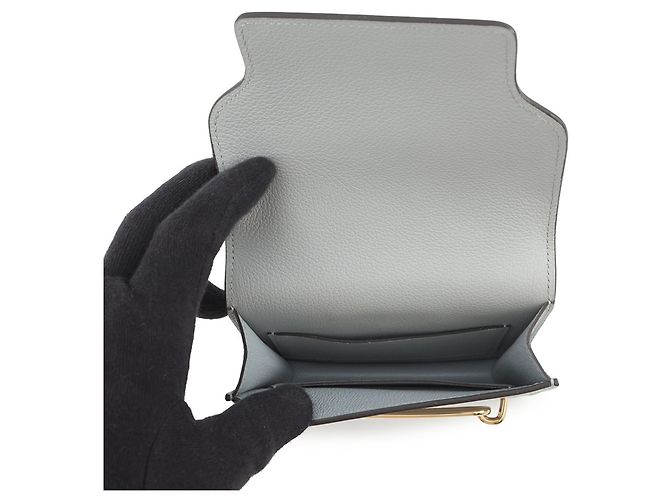 Monedero Roulis de Hermès en Gris Mouette Castaño - vista 6