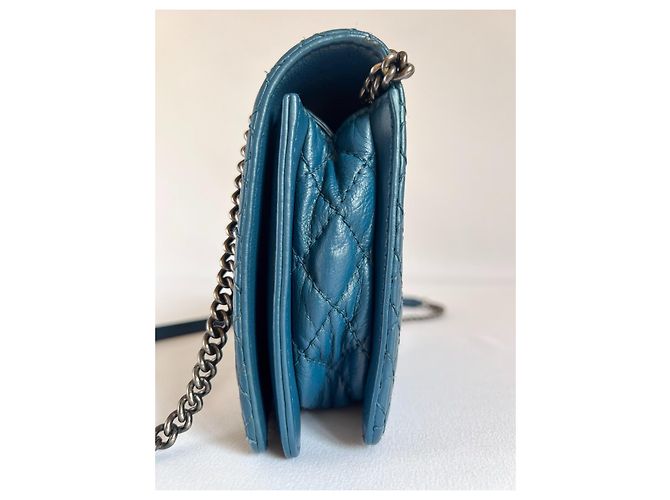 Borsa Chanel Boy blu scuro in pelle - vista 12