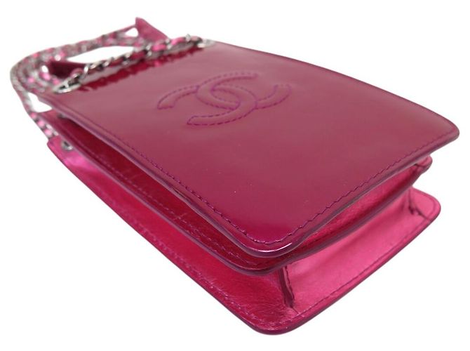 BORSA CHANEL POCHETTE TELEFONO LOGO CC CON TRACOLLA IN PELLE LUCIDA Fuschia - vista 3