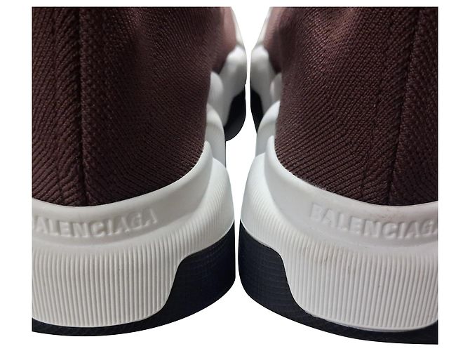 Balenciaga Speed 2.0 Sneakers aus braunem Polyester - Ansicht 9