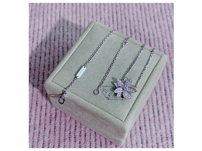 Van Cleef & Arpels Colar Lotus em ouro branco e diamantes Prata - vista 4