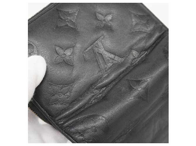 Coussin Cartera Lou de cuero Monogram grabado Louis Vuitton Negro - vista 6