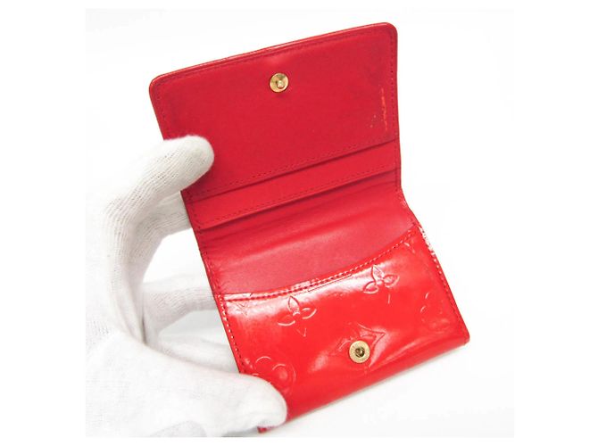 Billetera Ludlow Vernis Louis Vuitton Roja - vista 3