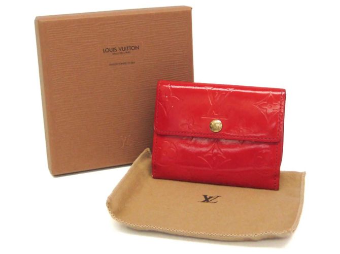 Billetera Ludlow Vernis Louis Vuitton Roja - vista 7