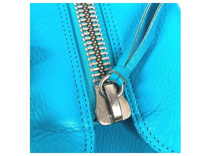 Borsa a spalla A4 The Paper in pelle blu di Louis Vuitton - vista 17
