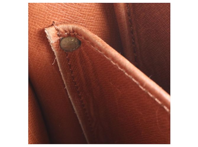Borsa a spalla in pelle Monogram Cartouchiere MM di Louis Vuitton - vista 8