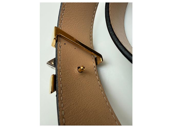 Louis Vuitton LV Twist Monogram Leder Initiales Gürtel Schwarz - Ansicht 3