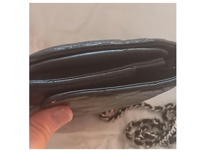Wallet On Chain Cartera Chanel con cadena de piel de cordero negro - vista 16