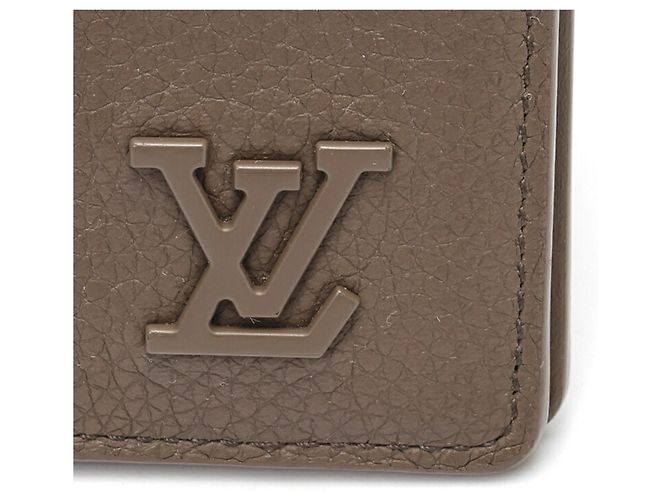 Organizer Tarjetero de cuero marrón Louis Vuitton Castaño - vista 5