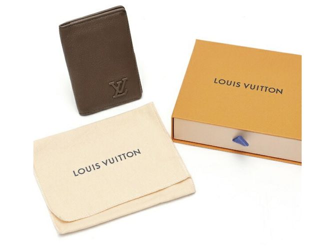 Organizer Tarjetero de cuero marrón Louis Vuitton Castaño - vista 9