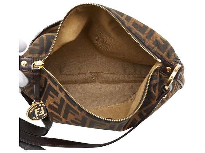 Borsa a tracolla in tela e pelle marrone Zucca di Fendi - vista 10