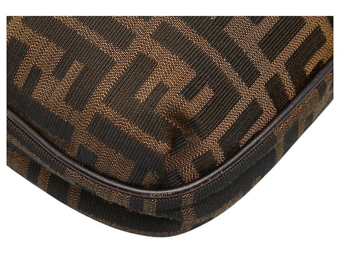 Borsa a tracolla in tela e pelle marrone Zucca di Fendi - vista 7