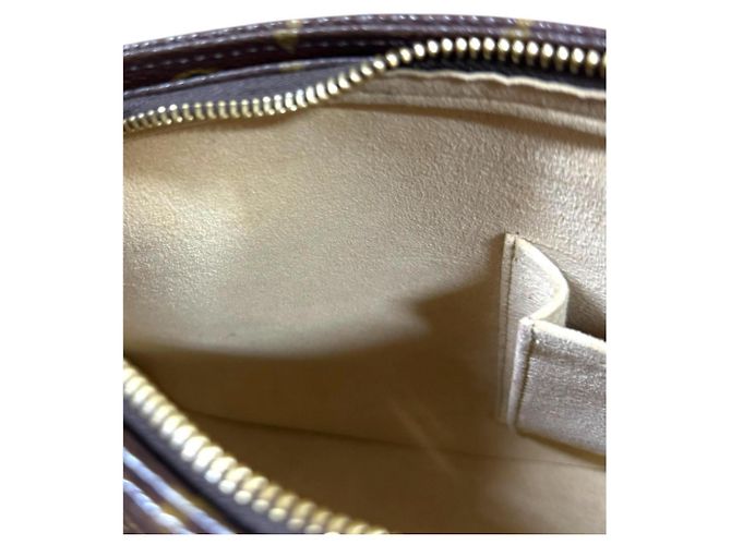 Borsa a Spalla Looping MM Monogramma Louis Vuitton Marrone - vista 11