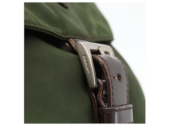 Zaino PRADA in nylon verde Auth 174836 - vista 10