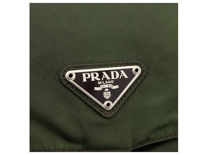 Zaino PRADA in nylon verde Auth 174836 - vista 21
