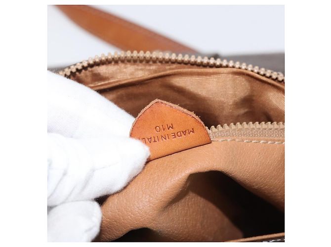 Céline Borsa a spalla circolare in tela Macadam CELINE in pelle PVC marrone oro Auth ti3851 D'oro - vista 24