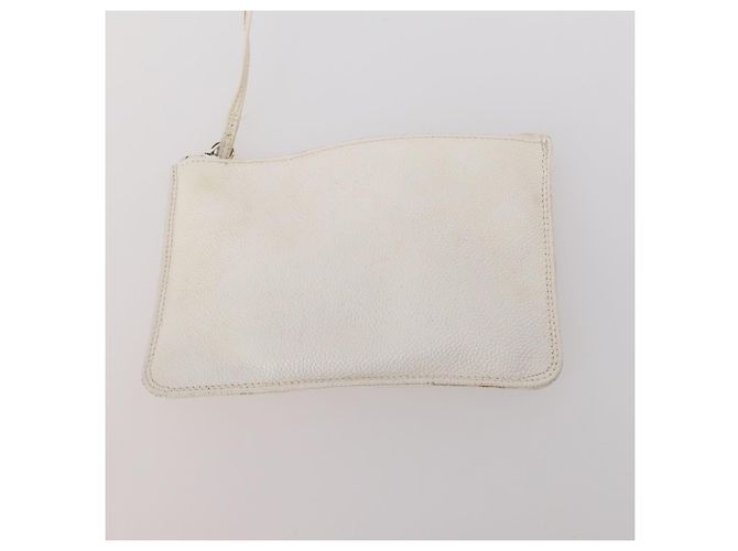 Zaino Triple Coco CHANEL in pelle caviar bianca oro CC Auth BAZ250A Bianco D'oro - vista 24