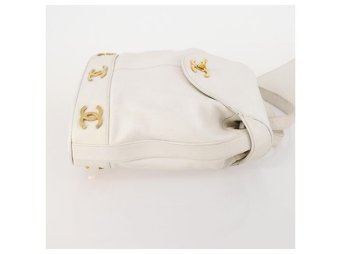 Zaino Triple Coco CHANEL in pelle caviar bianca oro CC Auth BAZ250A Bianco D'oro - vista 4