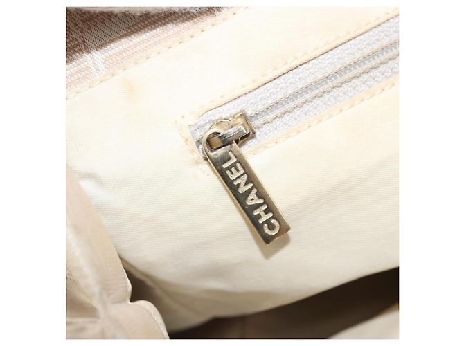 CHANEL Nuova linea da viaggio Borsa a mano in nylon beige oro CC Auth BA12132 D'oro - vista 20