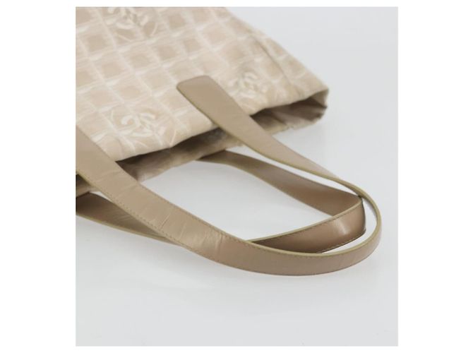 CHANEL Nuova linea da viaggio Borsa a mano in nylon beige oro CC Auth BA12132 D'oro - vista 7