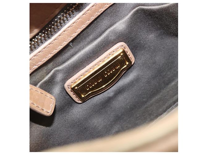 Borsa a mano Miu Miu in pelle beige oro Auth 175444A D'oro - vista 19