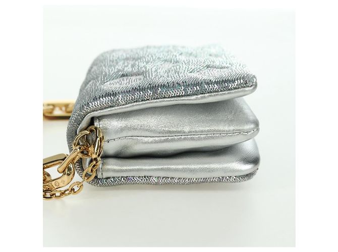 LOUIS VUITTON Borsa a Cintura Coussin Monogramma Argento LV Auth YKZ1196SAM - vista 3