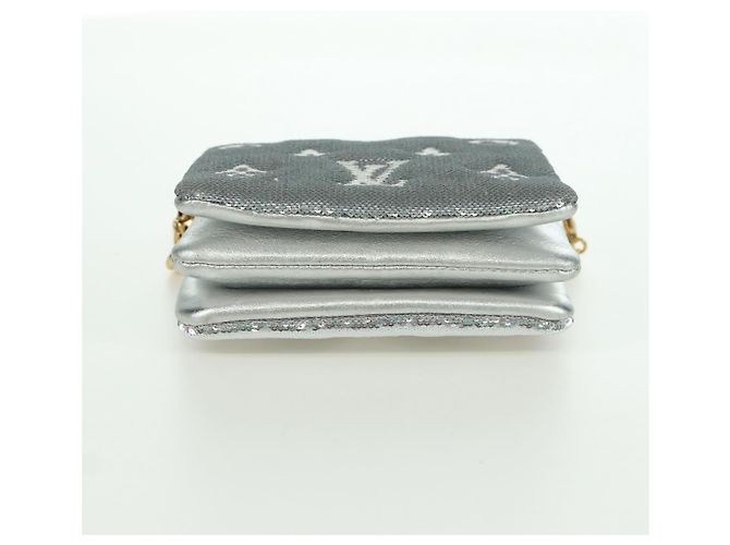 LOUIS VUITTON Borsa a Cintura Coussin Monogramma Argento LV Auth YKZ1196SAM - vista 5