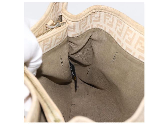 Borsa a mano in tela Zucchino FENDI avorio e oro Auth 175493 - vista 17