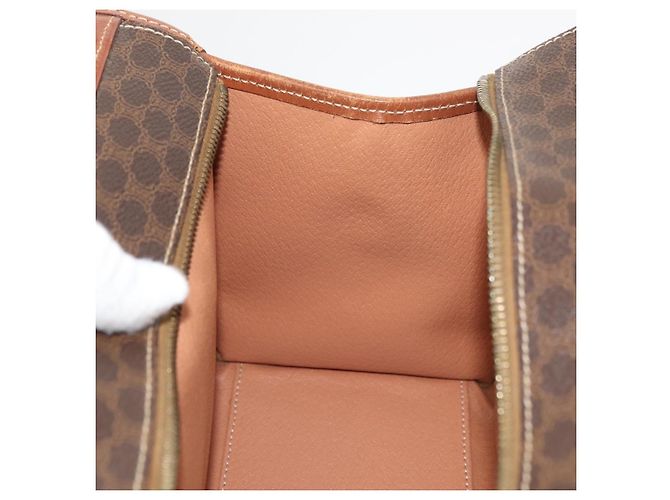 Céline Borsa a mano in tela Macadam CELINE in pelle PVC marrone oro Auth 176037 D'oro - vista 18