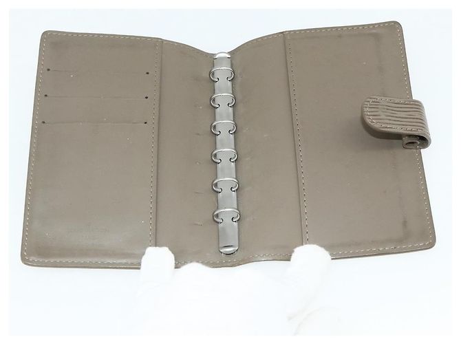 CUBIERTA DE AGENDA MM LOUIS VUITTON Epi Lila R2004B LV Auth 176525 - vista 8