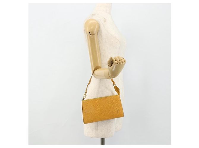 LOUIS VUITTON Epi Pochette Accessoires Pouch Yellow M52949 LV Auth YKZ1388 - view 19