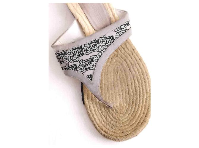Chanel Beige Sandalen - Ansicht 4