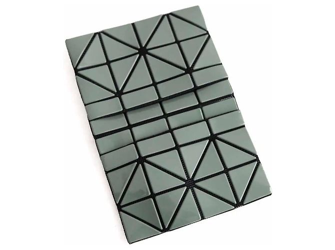 Issey Miyake Blauer Kartenhalter - Ansicht 3