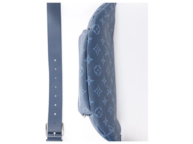 Bolso de cintura Monogram Heritage Rush de Louis Vuitton en azul M26821 Beige - vista 12