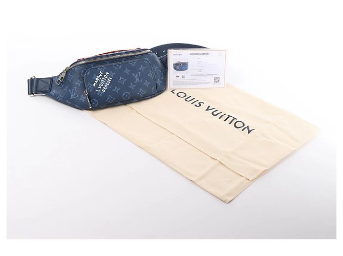 Bolso de cintura Monogram Heritage Rush de Louis Vuitton en azul M26821 Beige - vista 15
