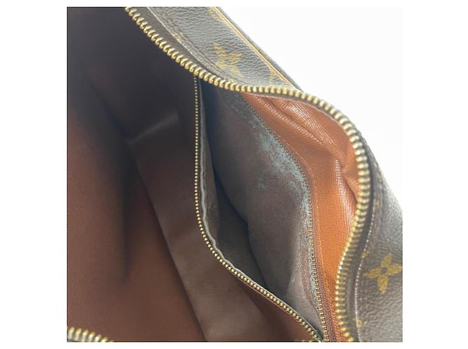 Borsa a Spalla Boulogne 30 di Louis Vuitton Marrone - vista 7