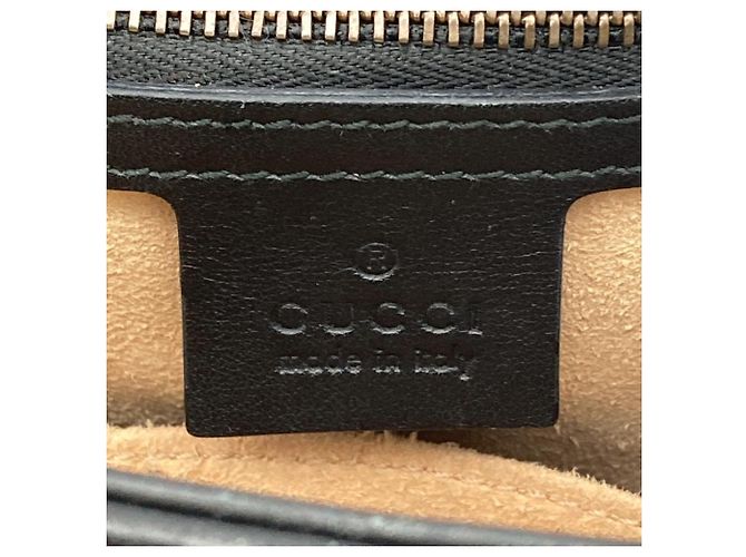 Borsa in pelle nera GG Marmont di Gucci Nero - vista 12