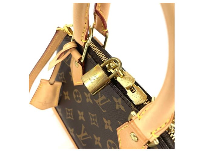 Bolso Alma BB Louis Vuitton Monograma - vista 2